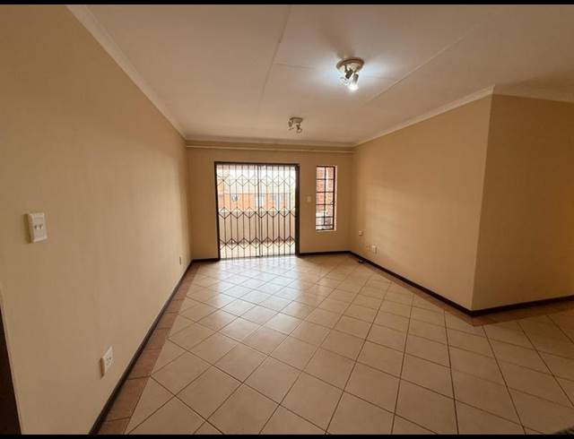 3 BEDROOM PROPERTY TO RENT IN SAGEWOOD